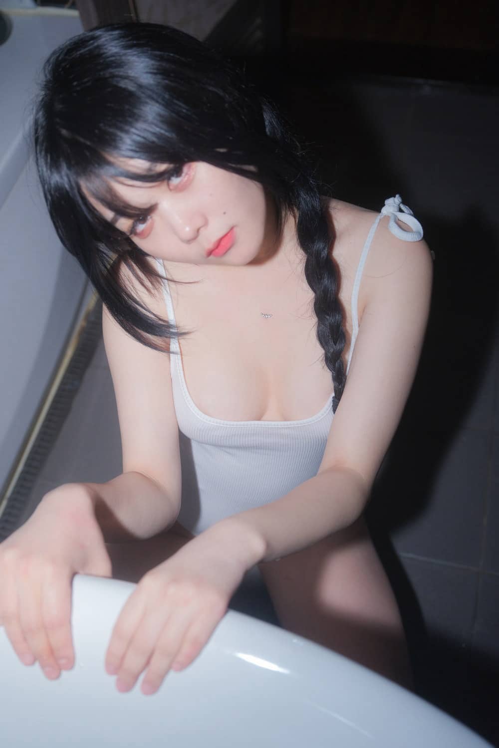 乐摄图[YO-U] Zia (지아) - Shower [186P2V5.4G]预览图