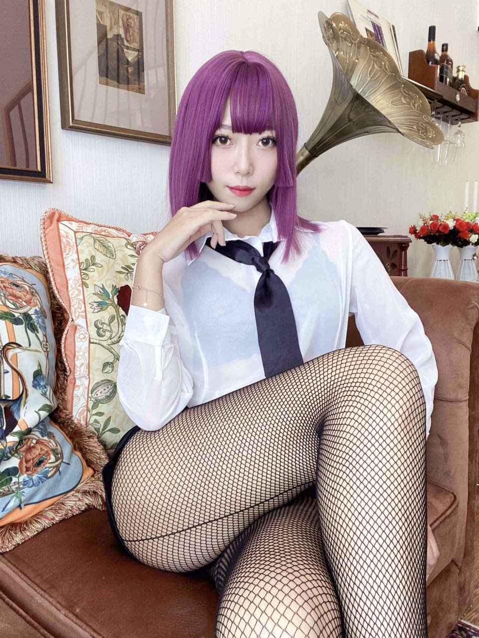 Money冷冷 网网制服[82P5V-1.44GB][百度网盘]