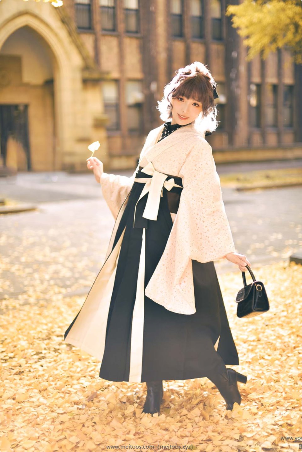 Ely_eee(ElyEE子) – Ginkgo Hakama